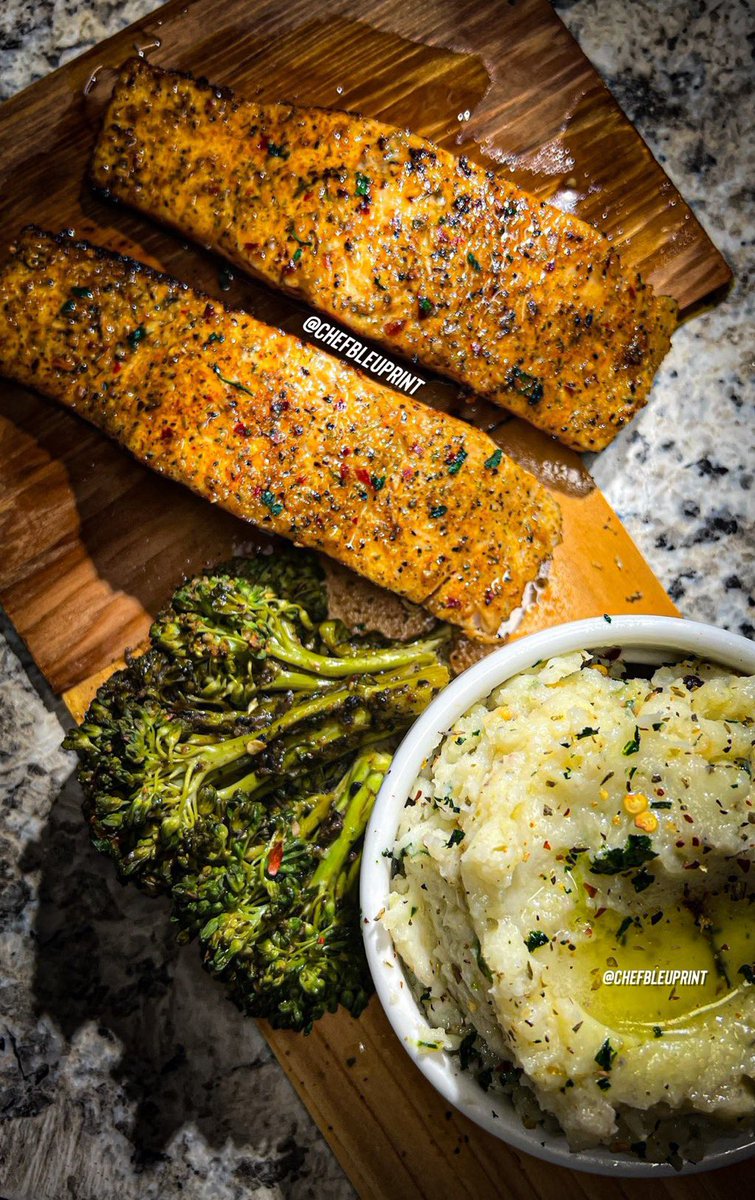 chefbleuprint's tweet photo. chefs &amp; non-chefs let’s start a “PLATE CARD” thread Below ⬇️ ill go 1st with my favorite dishes: https://t.co/p6fk6r7rvg