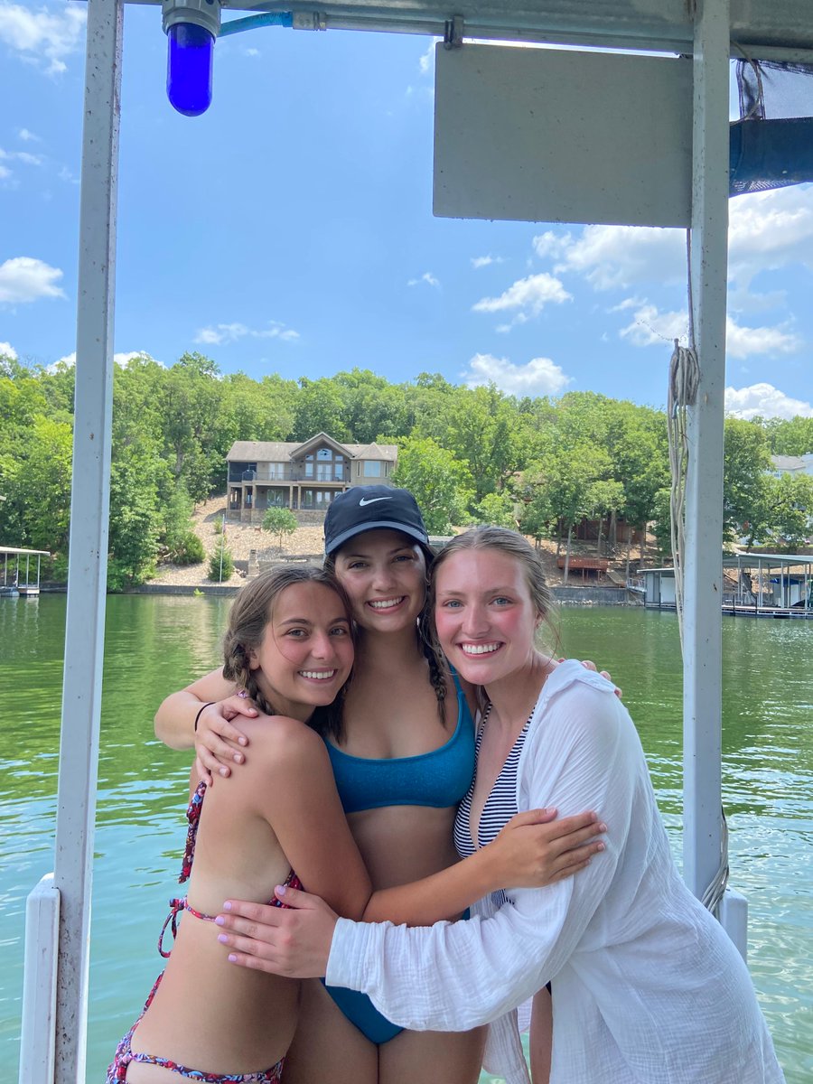 Here are a few of the pictures I took while traveling this summer!

#CMN3980 #EIUFall2023 #PantherPR