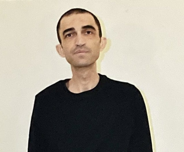Hastalr_Tutuklu's tweet photo. Gazeteci @ademyarslan: 

"Türkiye’i'de KHK'lılar üzerinden bir soykırım süreci işleniyor. Kundaktaki bebekten, 86 yaşındaki Mustafa Said Türk'e kadar."

KHK'lı Mehmet Parlak da tahliye edilmediği için soykırıma uğruyor!

Ali Sabancı Kaza #kpss Polis
MehmetParlak İnfazıErtelensin https://t.co/vBrmFQ2I8D