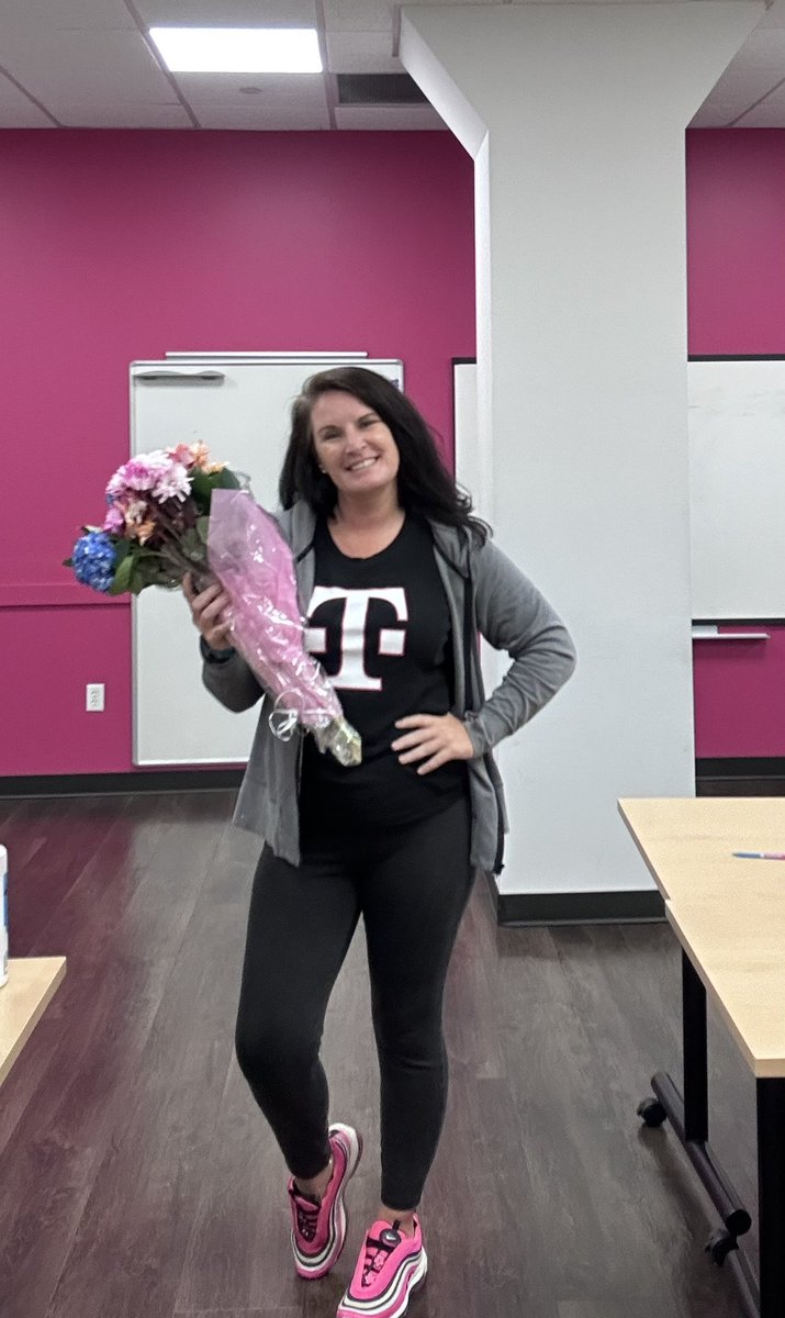 A fabulous graduation ceremony today with these incredible humans. They made me want to be my best self every single day because of how engaged, focused and dedicated they are. So much awesomeness in one room!! And for sure, sometimes it feels amazing to get your flowers. 💐