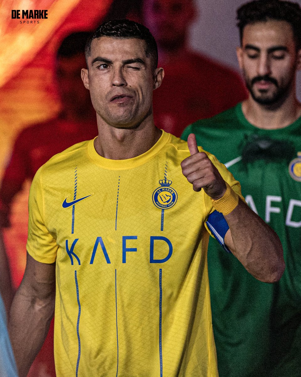demarkesports's tweet photo. 2 gol, 1 asist. 

Keçi, şov yapıyor. #Ronaldo https://t.co/HLqFlH4rFQ