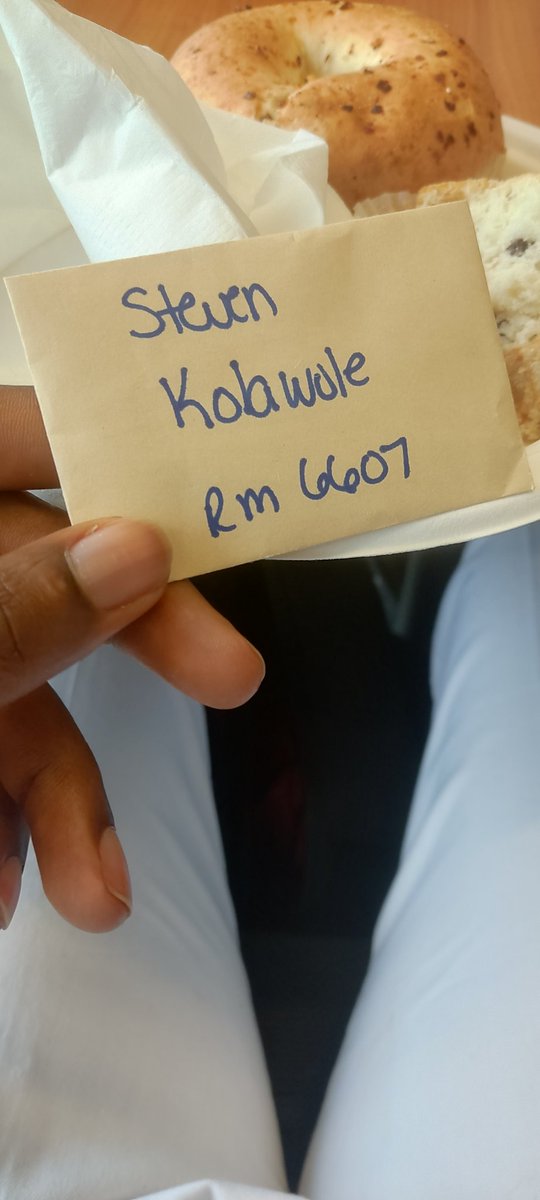 _stevenkolawole's tweet photo. Nov 2017: Doing sheet metal bending for welding construction. I had just been accepted to for CS at FUNAAB. I needed to save hard for tuition &amp; living expenses.

Aug 2023: Got my office key for PhD. I had finished my BSc in April &amp; now at the world's foremost institution for CS. https://t.co/NdTmva5uHh