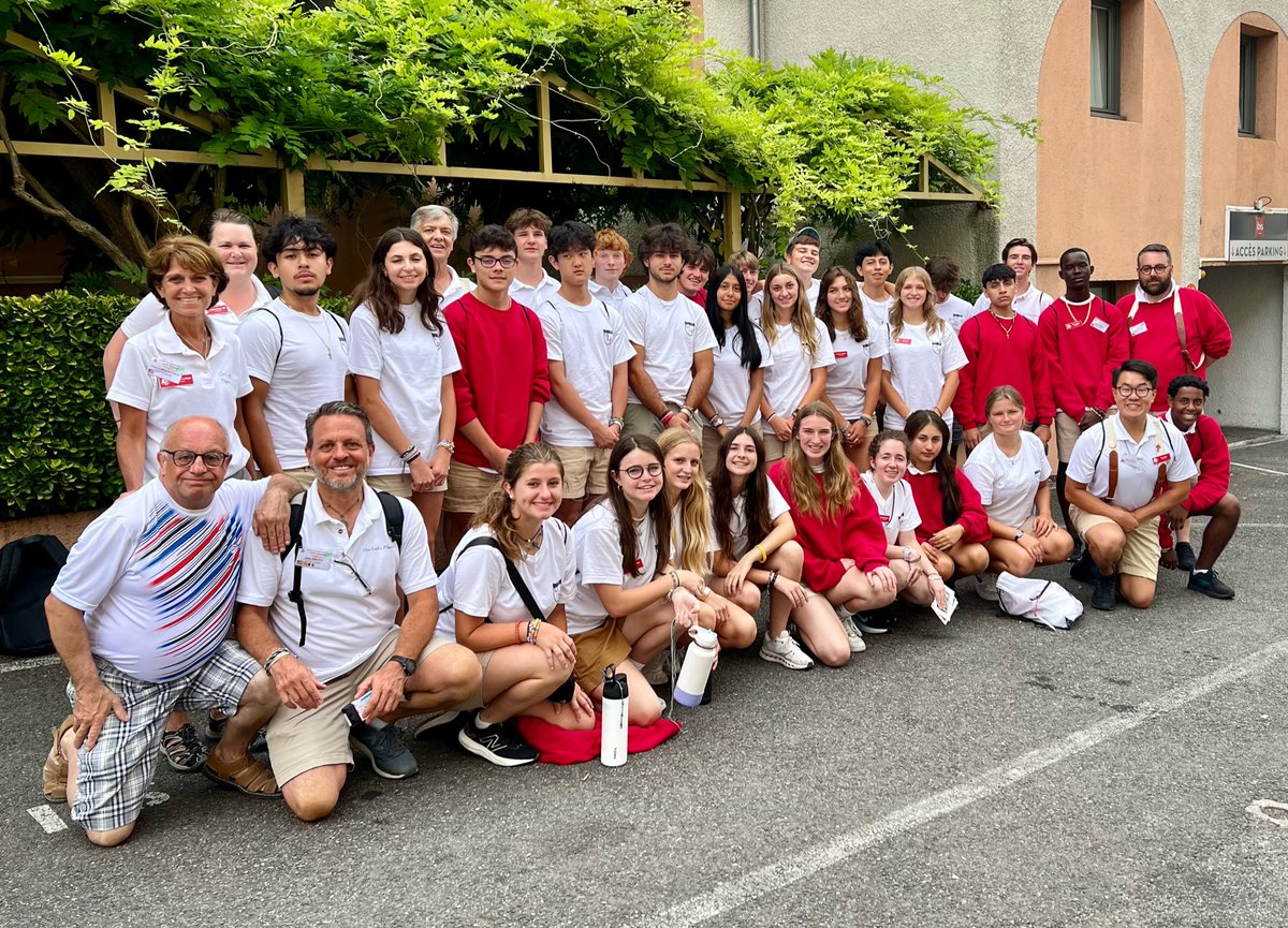 cburyNews's tweet photo. Seventeen Saints and faculty chaperones traveled to Lourdes, France, one of the most inspirational cities in the world, for Canterbury’s annual 10-day service trip. Read more about their experience here: https://t.co/stbrukIFvj #CburySaints https://t.co/CSdu3vSDHd