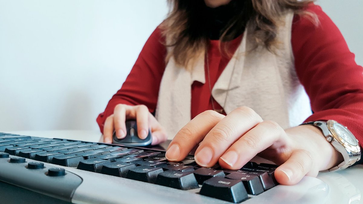 UCN_hereyoucan's tweet image. LIBRARY TECHNICIAN - LIBRARY SERVICES WEB/ONLINE LEAD
Research and Academic Innovation
Full Time, Permanent Position
The Pas, Manitoba
Competition No.: 23-094
Closing Date: September 5, 2023
soar.ucn.ca/ICS/Welcome/UC…
 #UCNCareers #ThePas #Manitoba