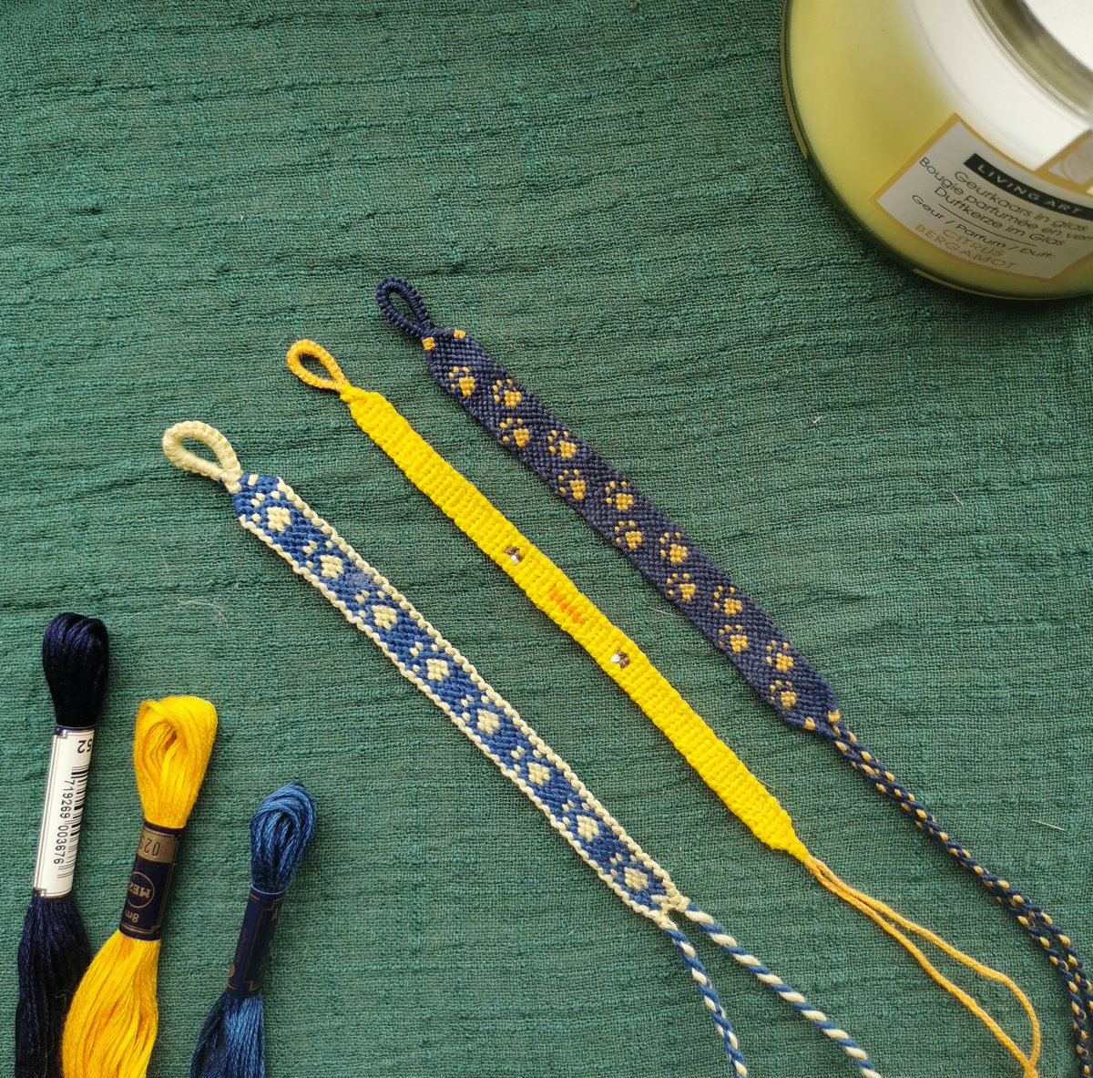 🐣A gagner, grâce à l'Atelier des Dryades ! etsy.com/fr/shop/Lateli… trois bracelets à l'honneur des poussins solidaires ! 🐣
Pour participer :
-Follow <a href="/LesPoussinsSlds/">Les poussins solidaires</a>
-Commenter #LPSHandichiens2023 + le bracelet que tu souhaites
-3 gagnants!
(TAS:29/08)