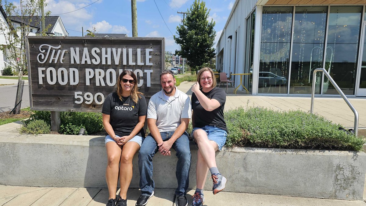 optoroinc's tweet image. We had a blast yesterday serving at The Nashville Food Project, by helping prep food to fight hunger in our city. Thanks for having us. #nashville #farthertogether
