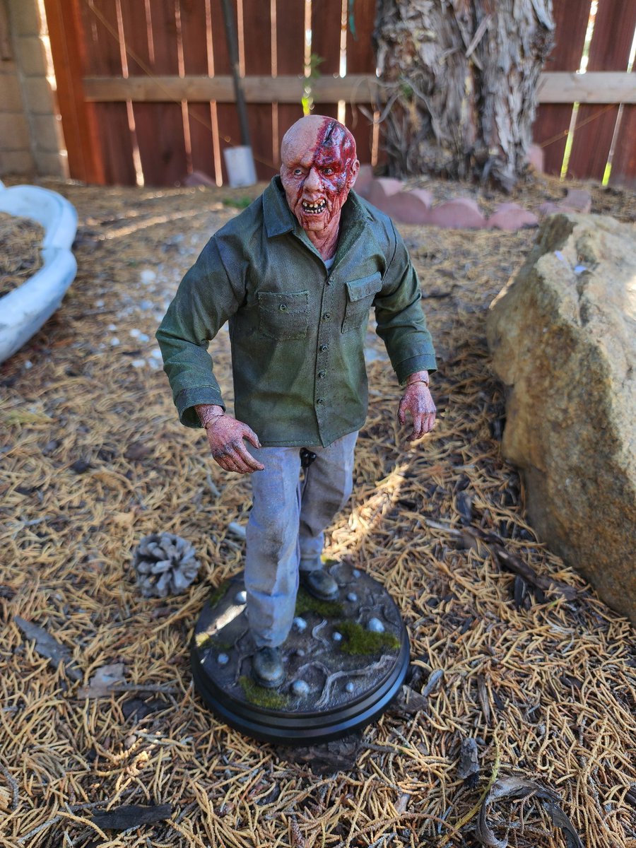OnesCustoms's tweet photo. #fridaythe13th part 3 #Jasonvoorhees #Customfigure by me #Onescustoms thx for looking https://t.co/nv9RcWsOhe