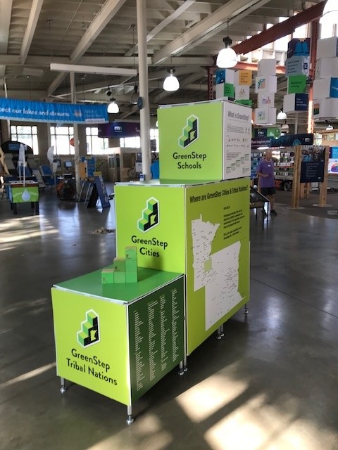 MNCommerce's tweet image. Get energized at the #MNstatefair! Visit the #EcoExperience building and the @MNCommerce Energy Information Center to learn about @GreenStepSchool &amp;amp; @GreenStepCities. mn.gov/commerce/energ…