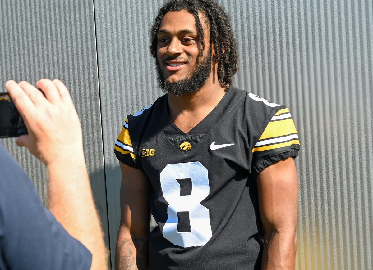 Only 8 days until the Iowa Hawkeyes' season opener.

Head over to HawkeyeReport.com for wall to wall coverage leading up to kickoff #Hawkeyes