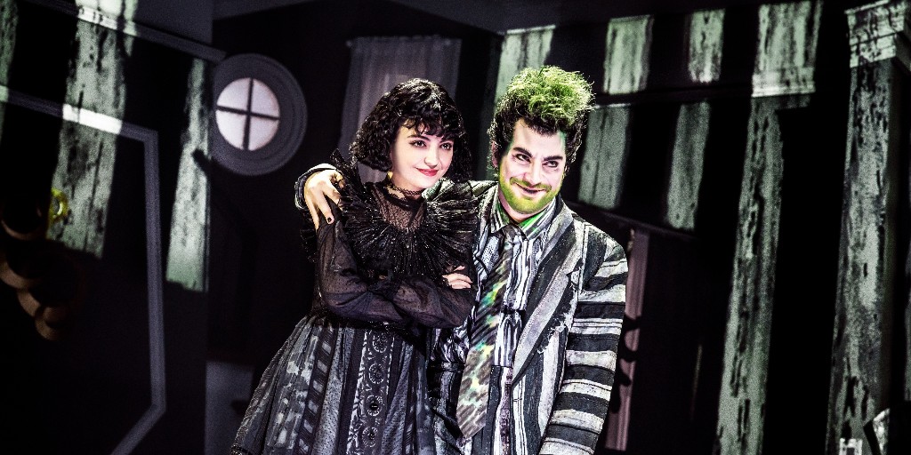 Happy spooky birthday to Tim Burton 👻 you can watch his unique creativity on the National Tour of Beetlejuice 🕸️ 

📷: <a href="/BeetlejuiceBway/">Beetlejuice on Broadway</a>