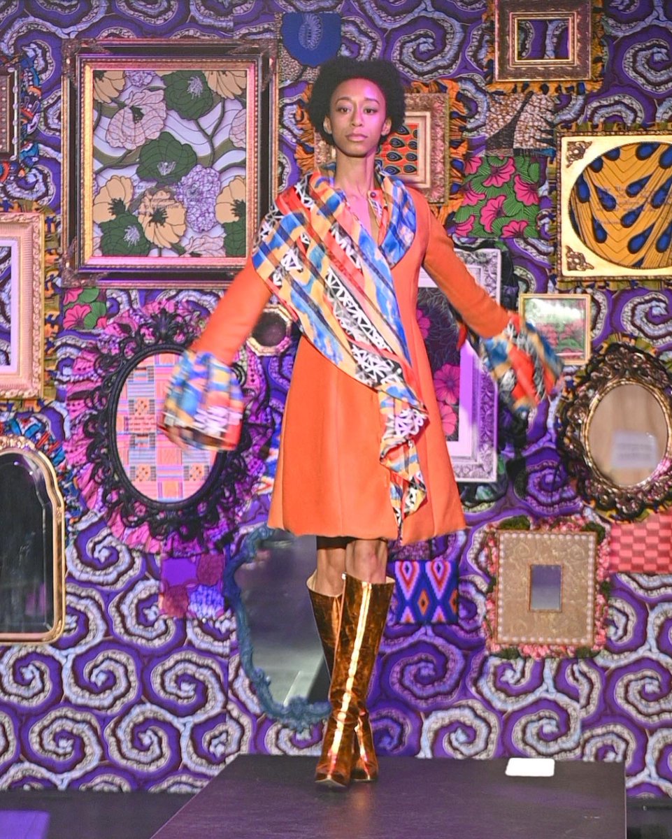 _video_vixen_2's tweet photo. Finally got my photos from the fashion show ✨🌸 @yelestitches thank you again for the opportunity 💖💖💖 https://t.co/ecuBNotdel