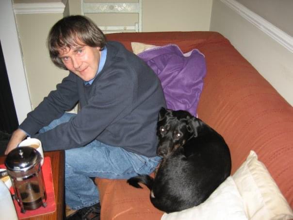 Happy heavenly Birthday to darling Robert Holman here in my old flat maybe 15 years ago with Rascal my old dog who I hope is keeping you company ❤️🪽😪❤️