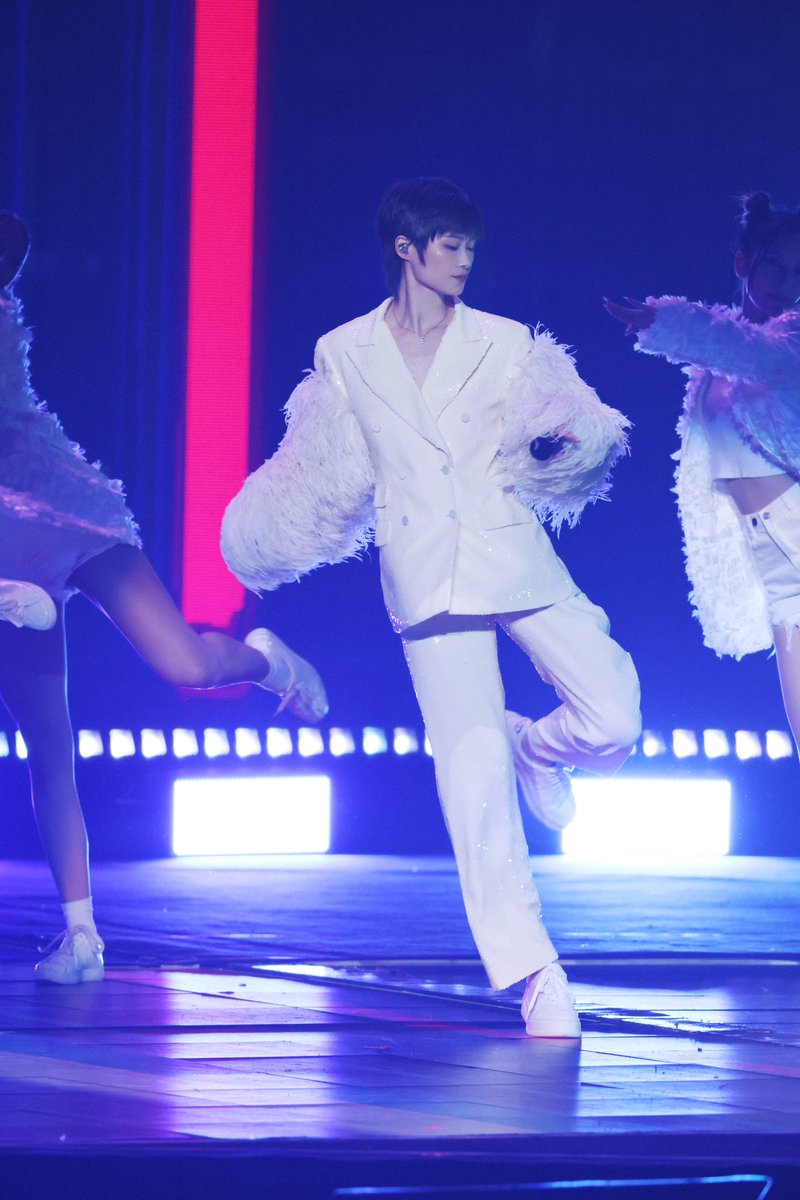 LiYuchun.Official tweet media