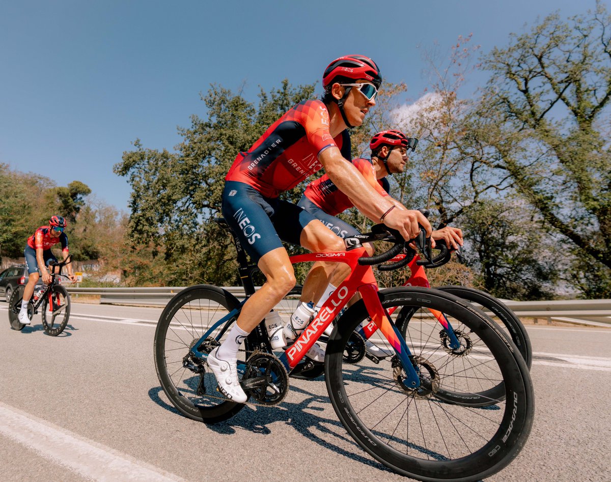 Geraint Thomas tweet media