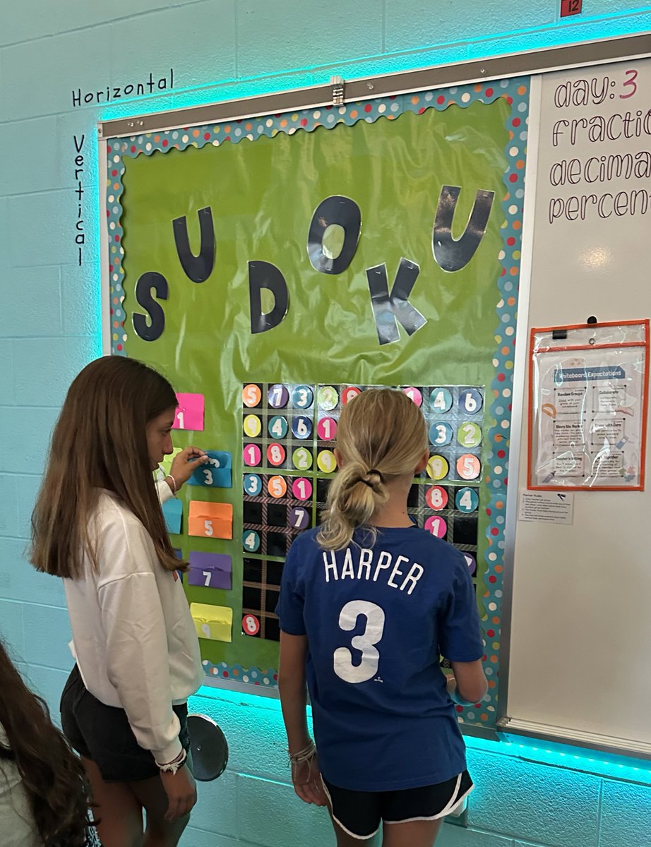 MrsViscariello's tweet image. Working the sudoku board during homeroom today. @WilsonSchlDist @CRada_WWMS @rhoste76 @KauDan721