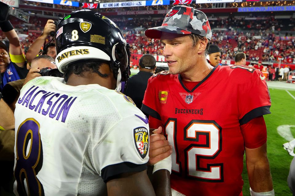 Lamar Jackson’s record vs Tom Brady 2-0 AKA UNDEFEATED🗣️ Can you say the same for you’re QB?🤣 #RavensFlock