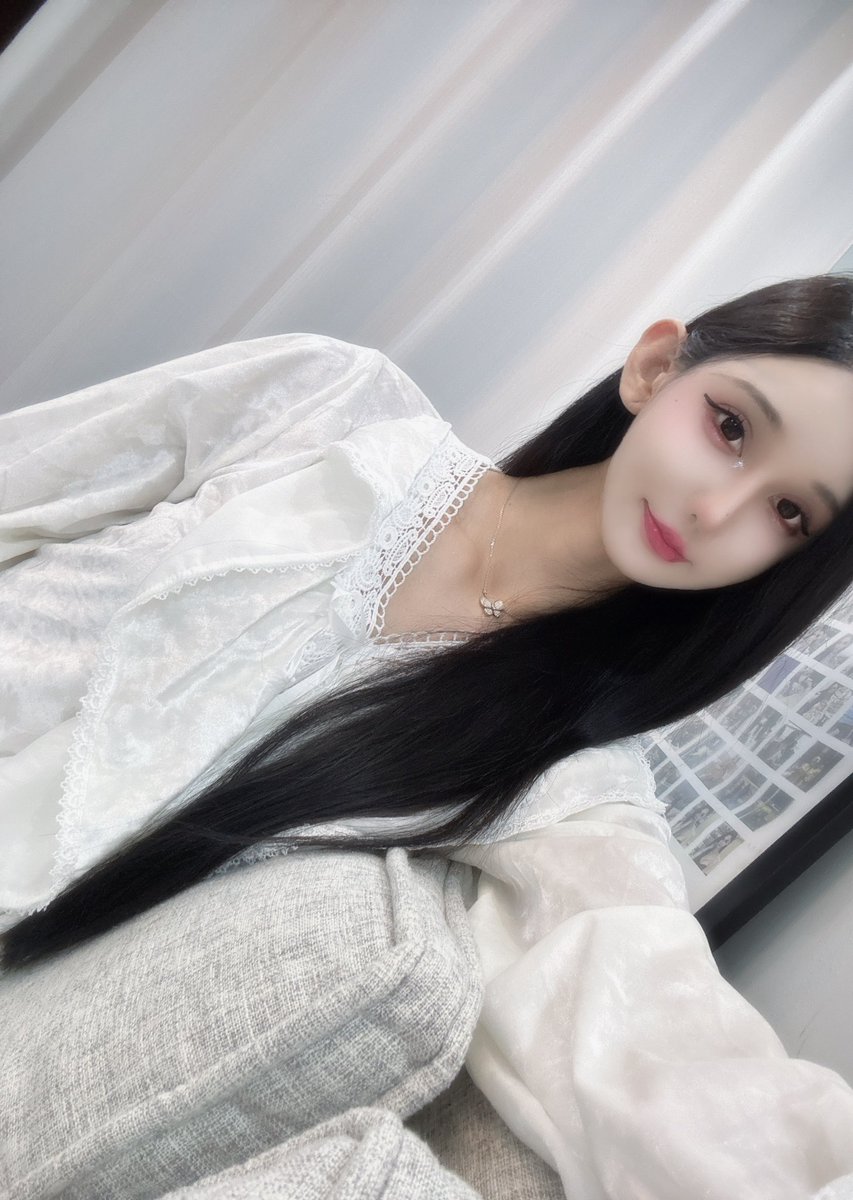 atstsxin's tweet photo. 秋天来��� https://t.co/RWIb9fu6RZ