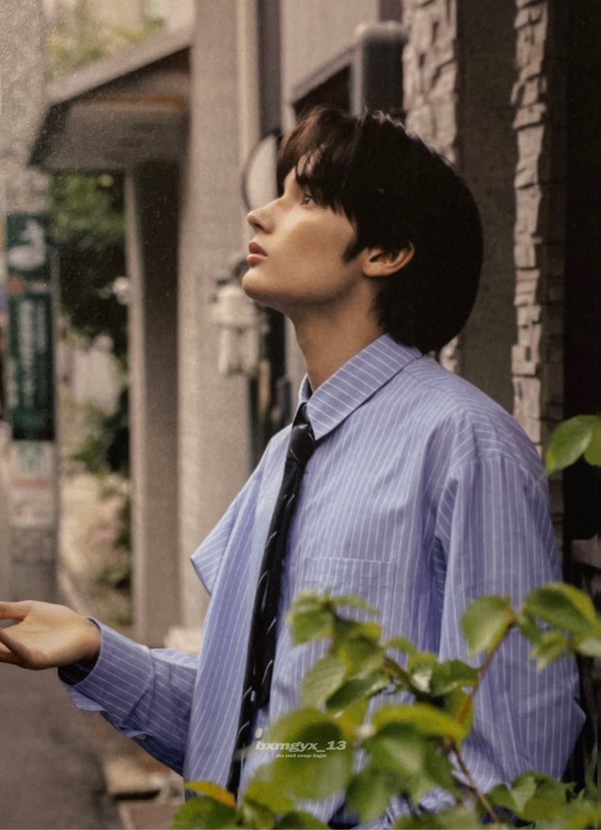 bxmgyx_13's tweet photo. SEASON OF TXT YOUTH photobook scan #휴닝카이 #HUENINGKAI https://t.co/GonHw32eHm