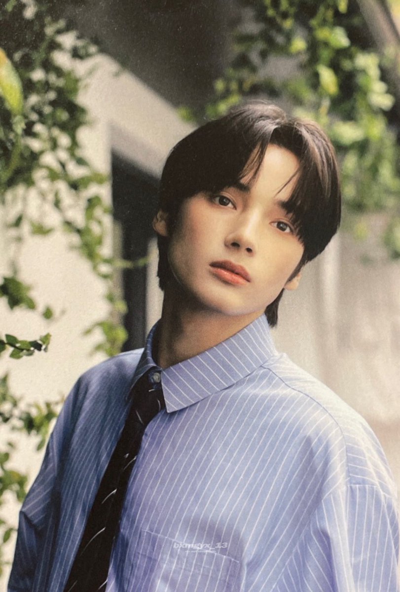 bxmgyx_13's tweet photo. SEASON OF TXT YOUTH photobook scan #휴닝카이 #HUENINGKAI https://t.co/GonHw32eHm