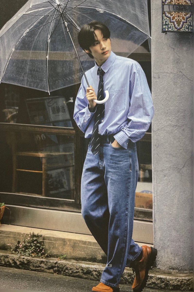 bxmgyx_13's tweet photo. SEASON OF TXT YOUTH photobook scan #휴닝카이 #HUENINGKAI https://t.co/GonHw32eHm