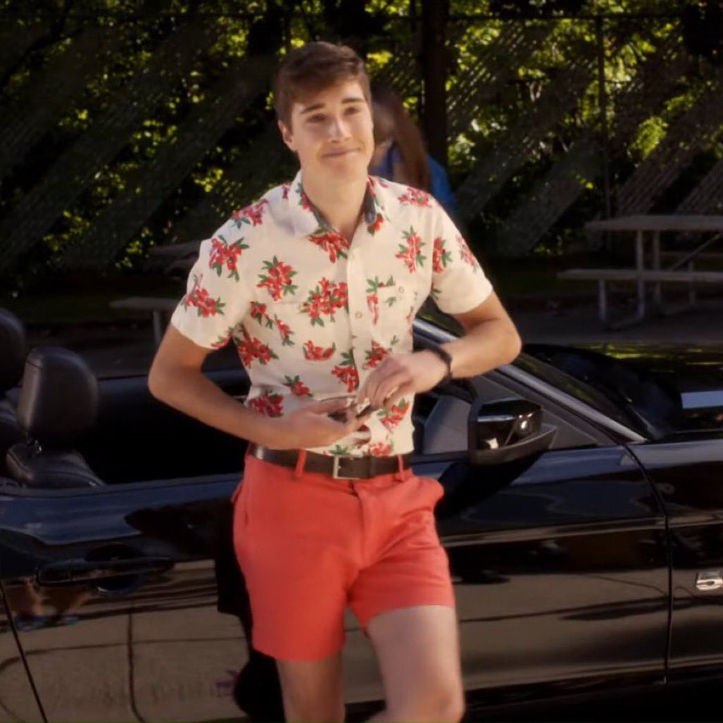 cuntperaIta's tweet photo. miles should not be allowed to dress himself bless him😭 https://t.co/Wz0qSQISEf