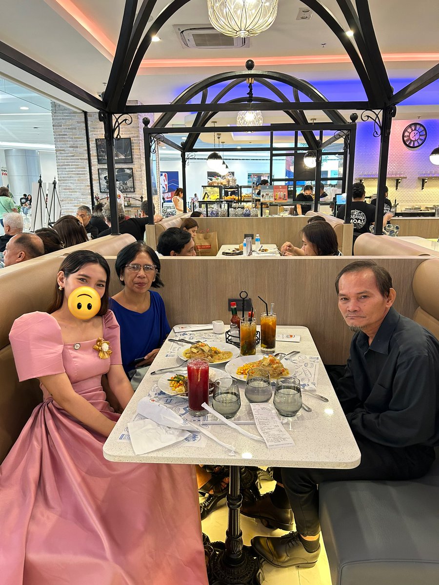 hellorpm_'s tweet photo. tomguts na ang mga ferson https://t.co/ZhLMOjNrc8