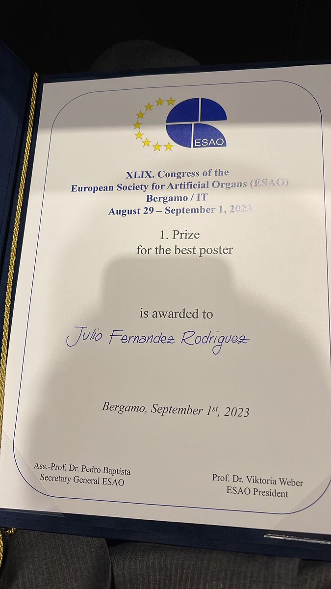 Gloria Gallego Ferrer (@ferrergallego) on Twitter photo Congratulations to <a href="/JulioRodFer/">Julio Rodriguez</a> from <a href="/CBIT_upv/">Centre for Biomaterials and Tissue Engineering</a> for his poster award at #ESAO #IFAO congress 2023! We are ver happy for him as PhD mentors. Thanks to the jury for their evaluation. 👏😊 Congratulations to <a href="/JulioRodFer/">Julio Rodriguez</a> from <a href="/CBIT_upv/">Centre for Biomaterials and Tissue Engineering</a> for his poster award at #ESAO #IFAO congress 2023! We are ver happy for him as PhD mentors. Thanks to the jury for their evaluation. 👏😊