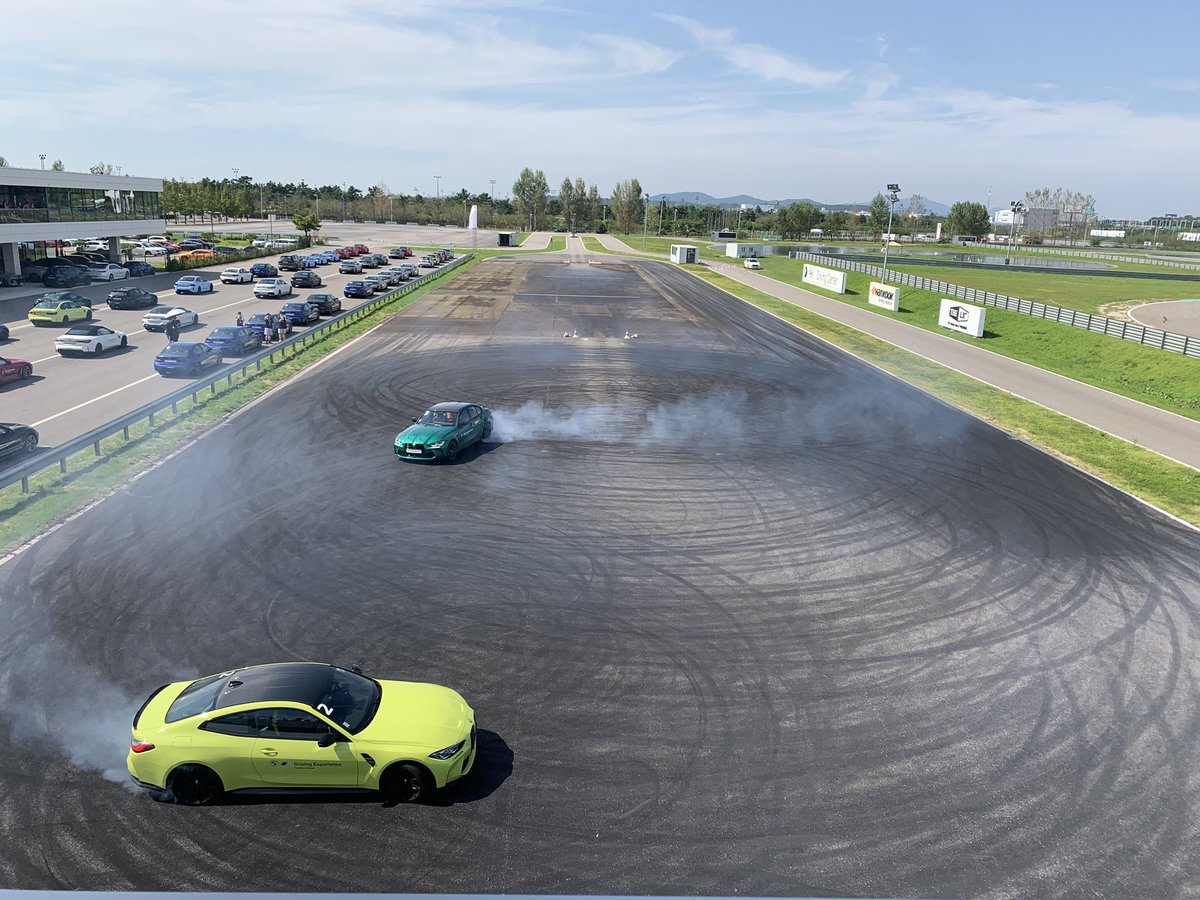 개 멋있어 #BMW드라이빙센터