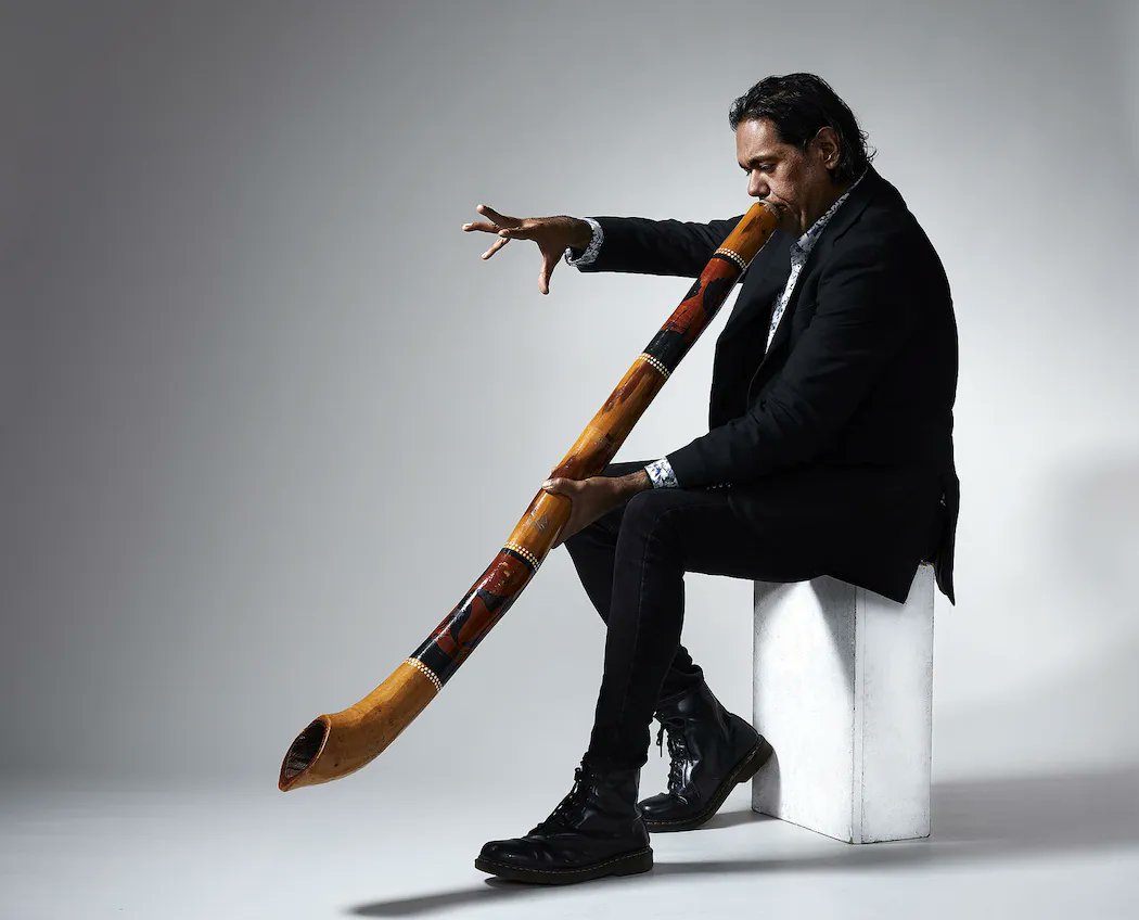 Internationally acclaimed didgeridoo virtuoso William Barton and Queensland Symphony Orchestra to perform at Cairns Festival! Digitized artworks of First Nations artist Rosella Namok, winner of the QRAA First Nations Artist Award will feature on large screens during the concert.