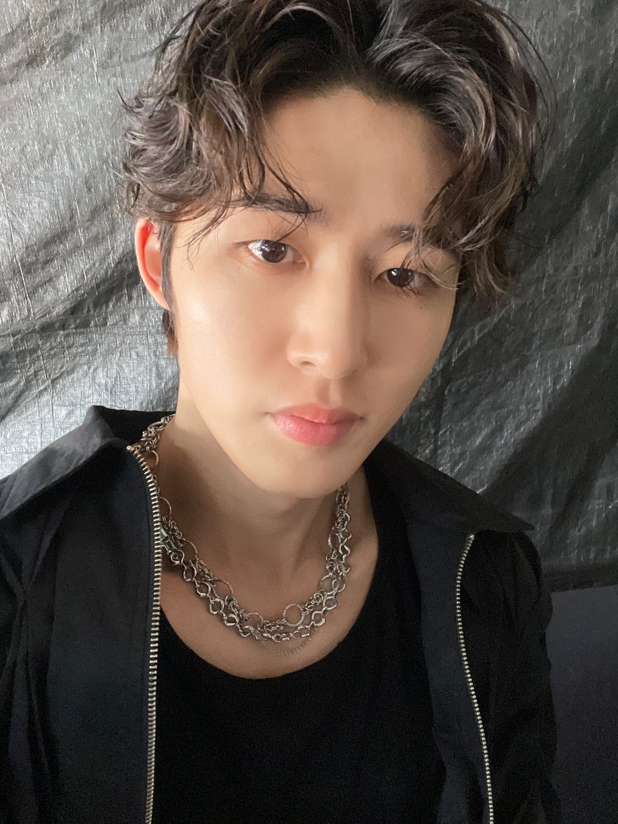 BI_131official's tweet photo. #bcut 날씨 좋은 토요일에 🆔 만나기🔥 다음에 또 만나요😉 https://t.co/yXCelevUaU