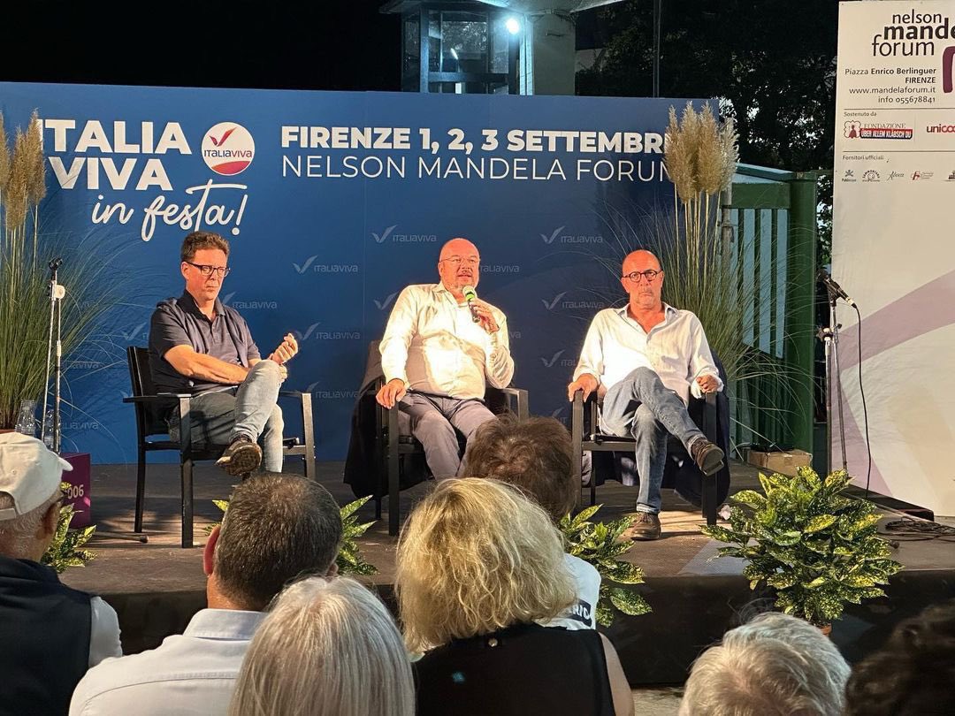 GToccafondi's tweet photo. Iniziata ieri la Festa di @ItaliaViva a Firenze. Tante persone, tanto interesse ed oggi parliamo di Firenze, dell’area metropolitana e della Toscana. https://t.co/hN1dkO0lFJ