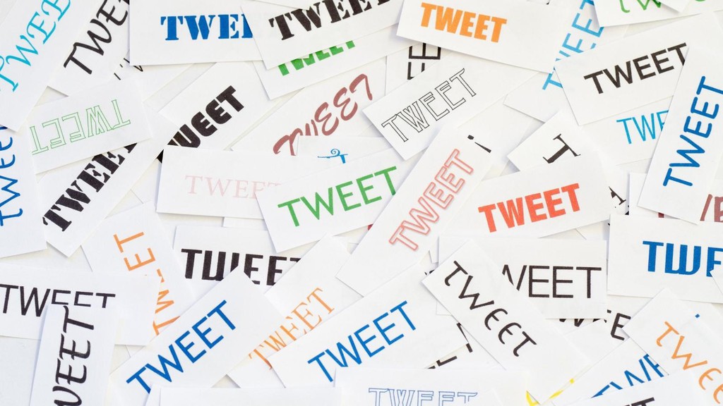 Lisapatb's tweet image. When you make a tweetstorm you can form a story and gain visibility in the TwitterX feed.

Read the full article: How To Make A Tweetstorm On TwitterX and Gain Visibility
▸ lttr.ai/AF34L

#TwitterX #TwitterStream
