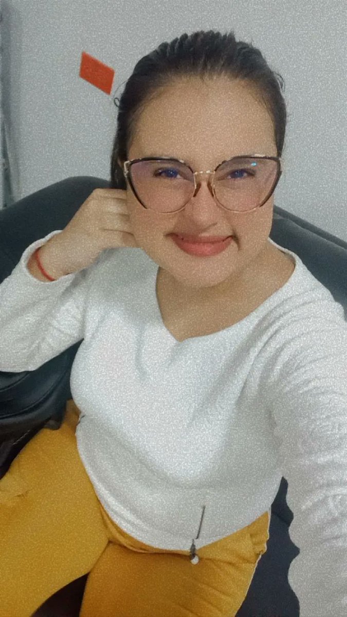 Sonríe y Saca la lengua también ✨️❤️