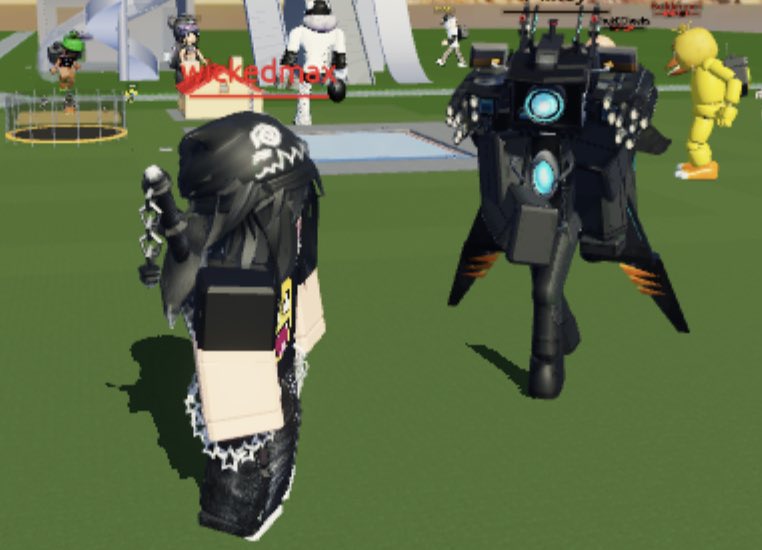 0nlysorrow's tweet photo. life is roblox https://t.co/MK18lIvrOb