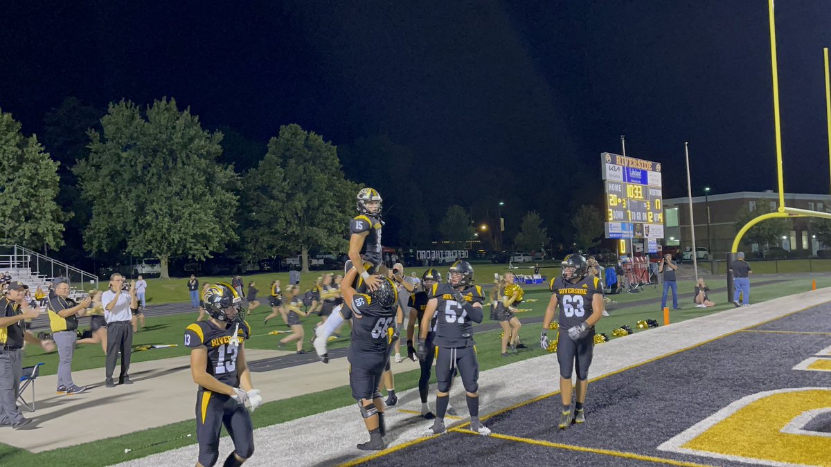 RLSD_Beavers's tweet photo. Riverside - 34
Mentor - 31

#WeAreRiverside https://t.co/IuGD48FE4A