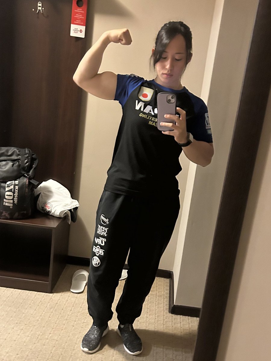 Ayane_Takenaka's tweet photo. 私は、自分自身のため、私を本気で応援してくれる人と私の勝利を本当に喜んでくれる人のために頑張るよ

外野は大人しく見てればいい

行ってきます
現地時刻8:00 https://t.co/PA9uhZtdo6