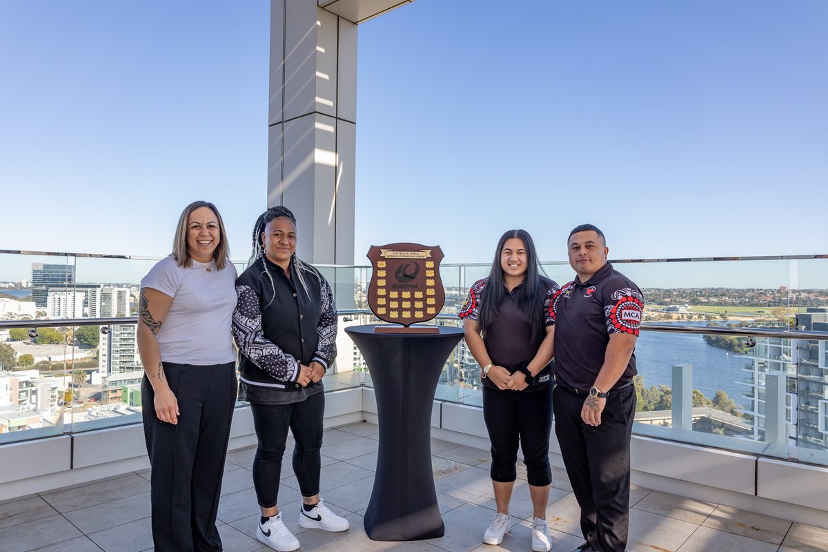 Who will be taking home the shield 💪

Stream the Women's Premier Grade match, due to kick off at 2:00 pm,  via the below link 🔽

youtube.com/channel/UCN2Dn…

You can also catch the Colts and Championship games on that same YouTube link! #rugbywa