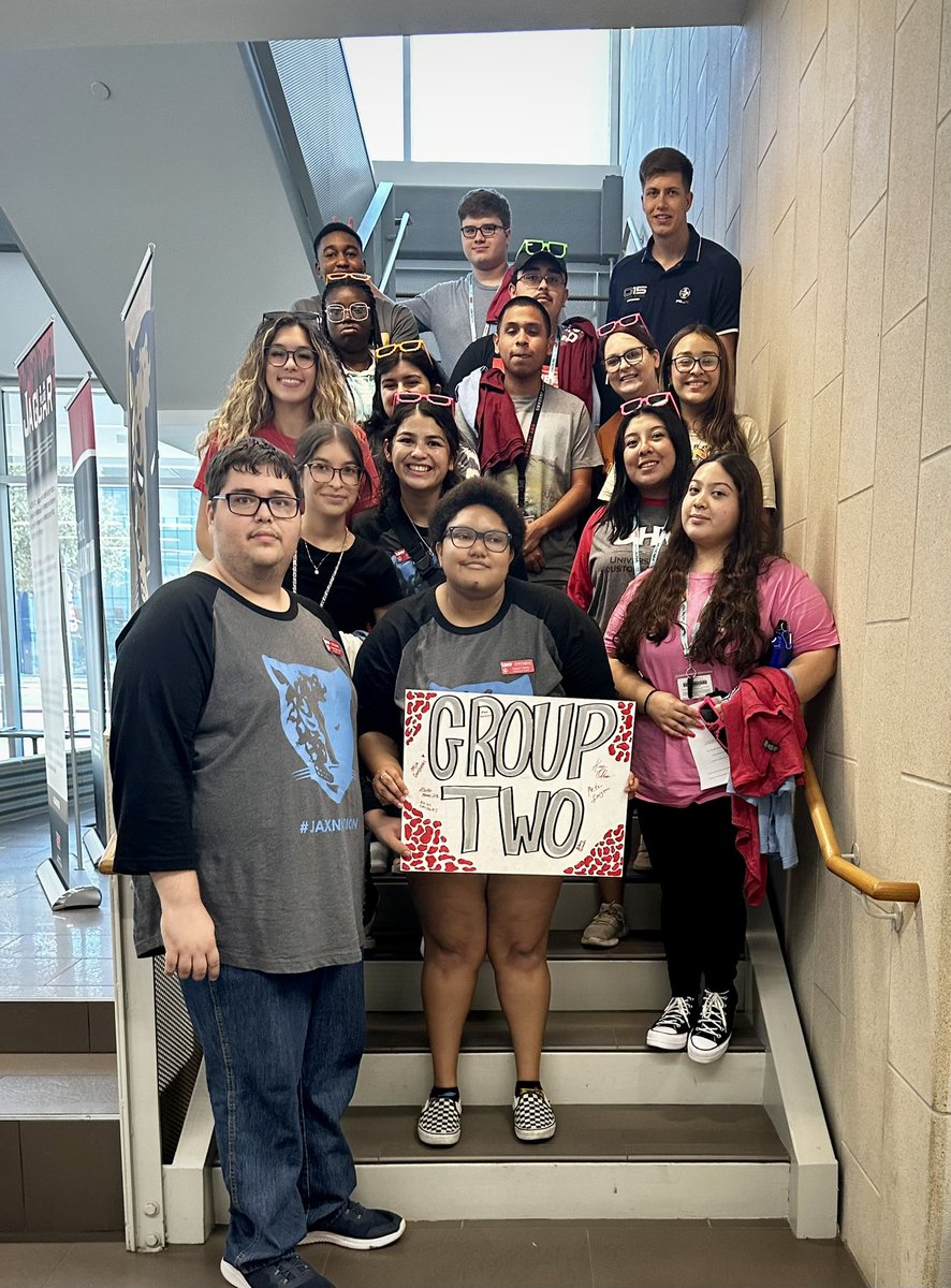 UHVorientation's tweet photo. All of our participants were amazing during Jaguar Journey! Congratulations to group 3, PBT, on winning the group competition challenge. They each received a special commemorative jaguar medallion signifying their accomplishment. #FBF #UHV #UHVJagFam #JAXNATION 🐾 (1/2) https://t.co/45ifnL6fp2