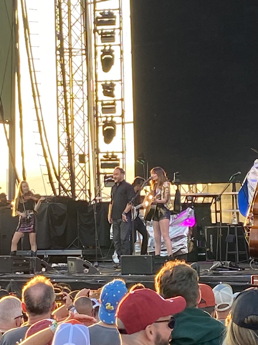 Daily DMB tweet media