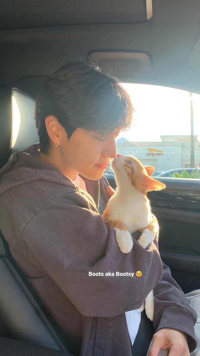withyoumarktuan's tweet photo. 230902 Mark’s IG Story Update

“Boots aka Bootsy 🥹”

https://t.co/rAiRx5iJis

#MarkTuan #Mark #段宜恩 #마크 
@marktuan @DNAmngmnt 
#GOT7 #갓세븐 @GOT7 https://t.co/5FFZ1IOMmt