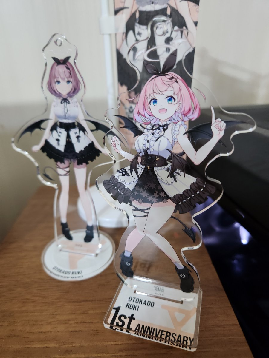 R1kedas's tweet photo. 드디어 왔어 ㅠㅠㅠㅠ
#音門るき
#VEE
#Dev_a
#Dev_a1周年記念
#はじまるぜVEE https://t.co/OdpJppC15V