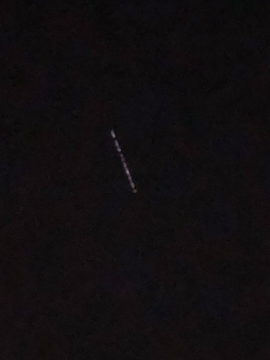I never believed in #UFOs before but I now believe in them……sitting on the back patio and saw this