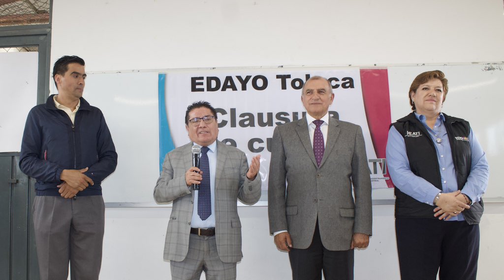 JaimeRebolloH's tweet photo. Este jueves, asistí a la Clausura de Cursos de la EDAYO Toluca en compañía del Coordinador de Organismos Descentralizados de la DGCFT.
Felicito a todo el personal administrativo, instructoras e instructores de la EDAYO Toluca, por trabajar día a día en progreso de la capacitación https://t.co/sYEJcVCN0i