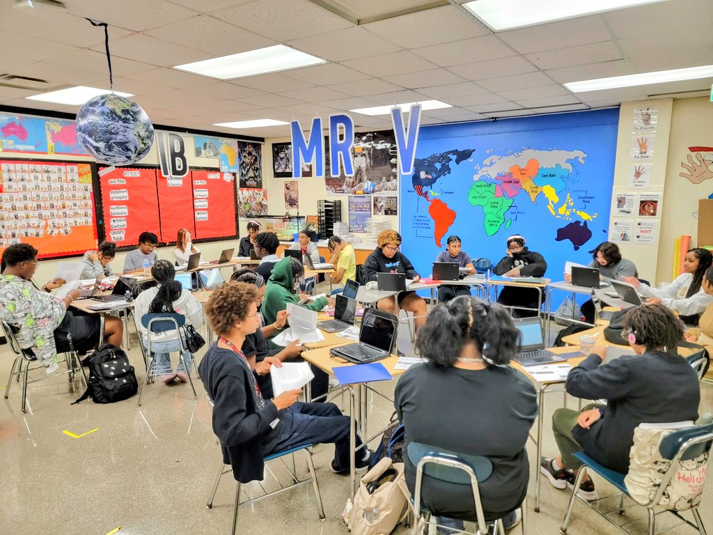 Mr. Vlahakis (@mrv_history) on Twitter photo Happy harkness Friday! The <a href="/RichTownshipHS/">Rich Township HSD 227</a> diploma programme juniors are at it again! This group is special. They're definitely the highlight of my day! #RichInStudentSuccess #ibteacher #iblearner Happy harkness Friday! The <a href="/RichTownshipHS/">Rich Township HSD 227</a> diploma programme juniors are at it again! This group is special. They're definitely the highlight of my day! #RichInStudentSuccess #ibteacher #iblearner