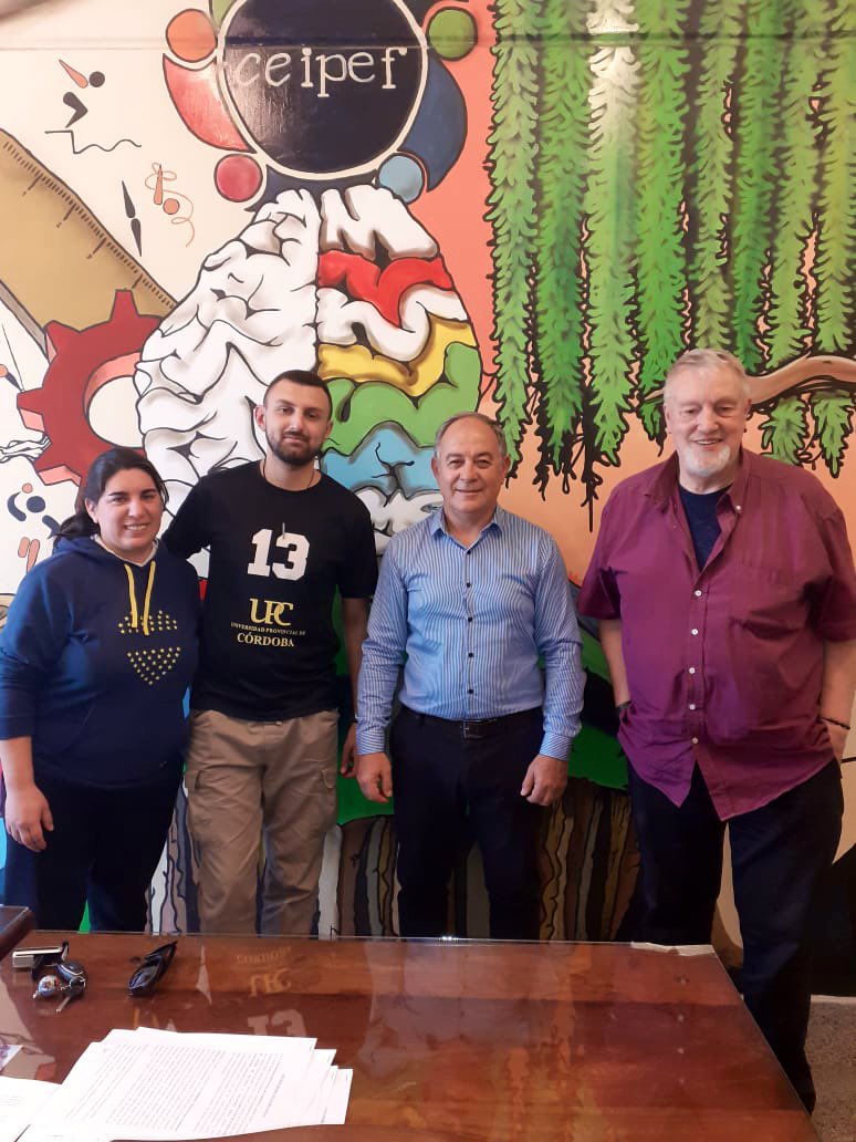CasaDelVeterano's tweet photo. Renovamos el convenio con la UPC y la @fefupc por el cual alumnos/as nos colaborarán en el desarrollo y fiscalización de cada disciplina de las IX Olimpiadas de Veteranos de Guerra de Malvinas “#HermandadMalvinera” que organizamos.

🇦🇷 #Olympics #Malvinas https://t.co/NwryXHWlj2