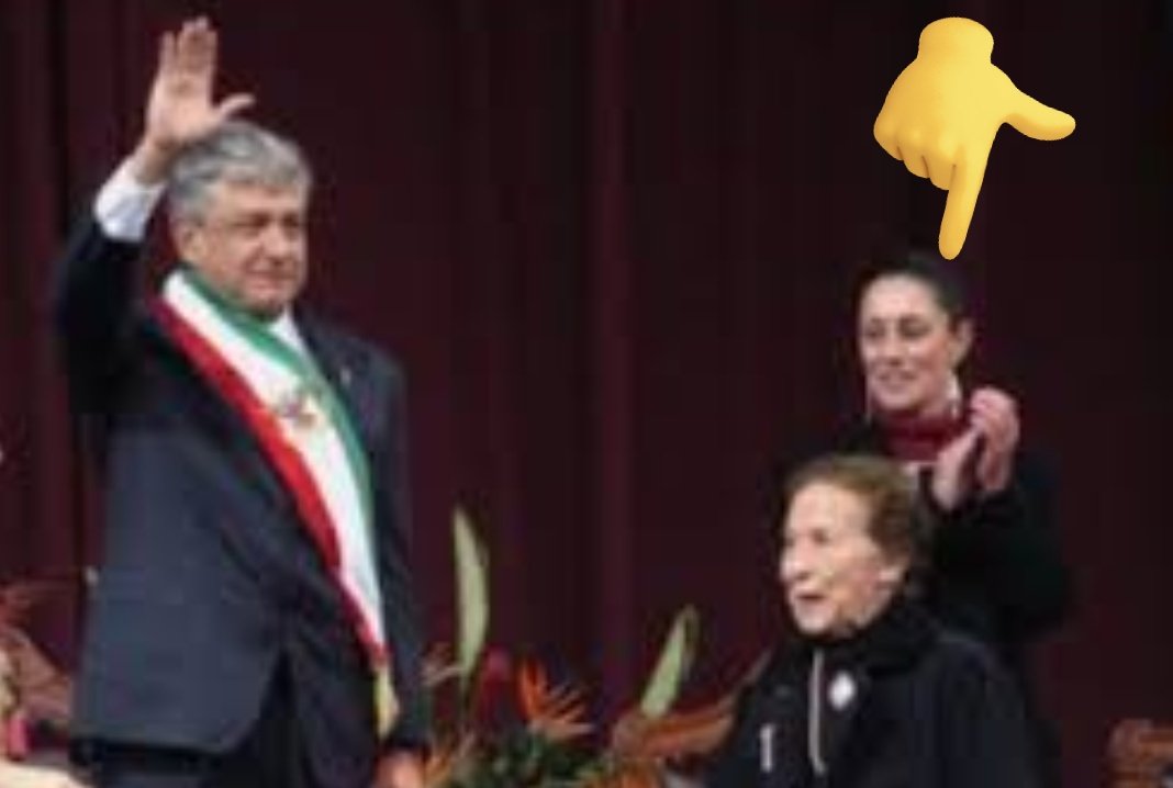 GalaxiaEscorpio's tweet photo. @PFifiona Ezdeque veía así
Ira 🧐
Al #legitimo
#ilegitimo https://t.co/yzSwCpoFMi