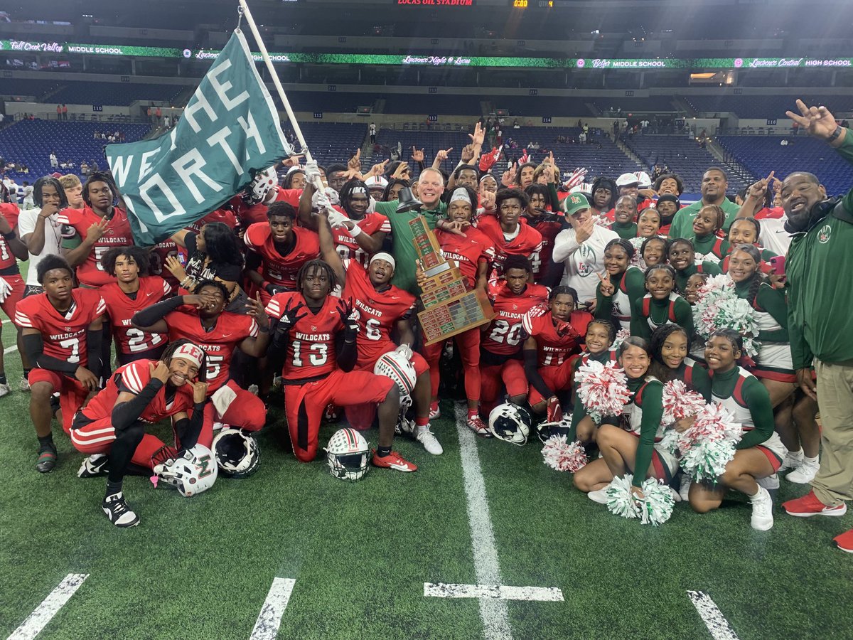 The Bell is coming back to LN! Lawrence North 41 Lawrence Central 26, final. Cats now 3-0! ⁦<a href="/ltgoodnews/">LT Schools</a>⁩ ⁦<a href="/LNWildcatsFB/">LN Wildcats Football</a>⁩ ⁦<a href="/coach_mal/">Patrick Mallory</a>⁩ ⁦<a href="/LNFanSection_/">LN Fan Section 🐾</a>⁩ ⁦<a href="/9thLNWildcats/">LNFreshmanSchool</a>⁩ ⁦<a href="/IndyStarSports/">IndyStarSports</a>⁩ ⁦<a href="/KyleNeddenriep/">Kyle Neddenriep</a>⁩