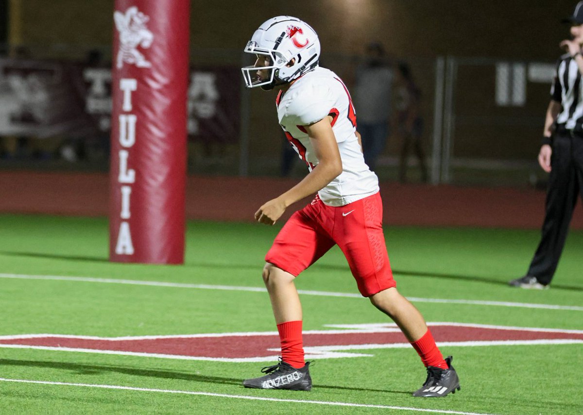 When several Cubs stop you in your tracks and request you to take photos of #42 on the field, you take photos of #42!  #CubFamily <a href="/CubsFB/">Brownfield Cubs Football</a> <a href="/TahericB/">Taheric Brantley</a> <a href="/bhs_cubs/">Brownfield Cub Athletics</a>