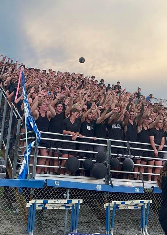 ELHS_Eagles's tweet photo. The Blue Crue showed up in large numbers tonight to cheer on the Eagles vs. the Mitchell Mustangs! 🏈💙🩶🦅@eastlakefball #blackout #FridayNightLights #TheBestStudentSection! https://t.co/flqdM8cjgR