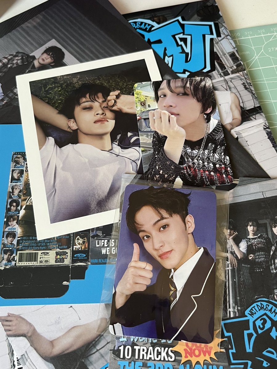mamumoomi's tweet photo. แลกการ์ด istj photobook ver. extrovert 💟

✨ การ์ดบั้ม
เรา: แฮชาน
คุณ: อินจุน เหรินจวิ้น

🤍 โพลาลอยด์ &amp; การ์ดเบเน
me : มาร์ค
you : อินจุน เหรินจวิ้น

#ตลาดนัดnctdream #แลกการ์ดnct
#แลกการ์ดnctdream https://t.co/xBfllqL4tW
